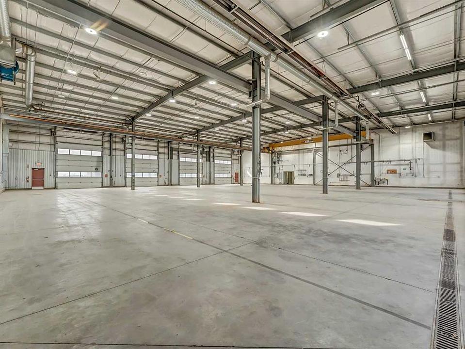 1782 32 Street Southwest, Medicine Hat, AB