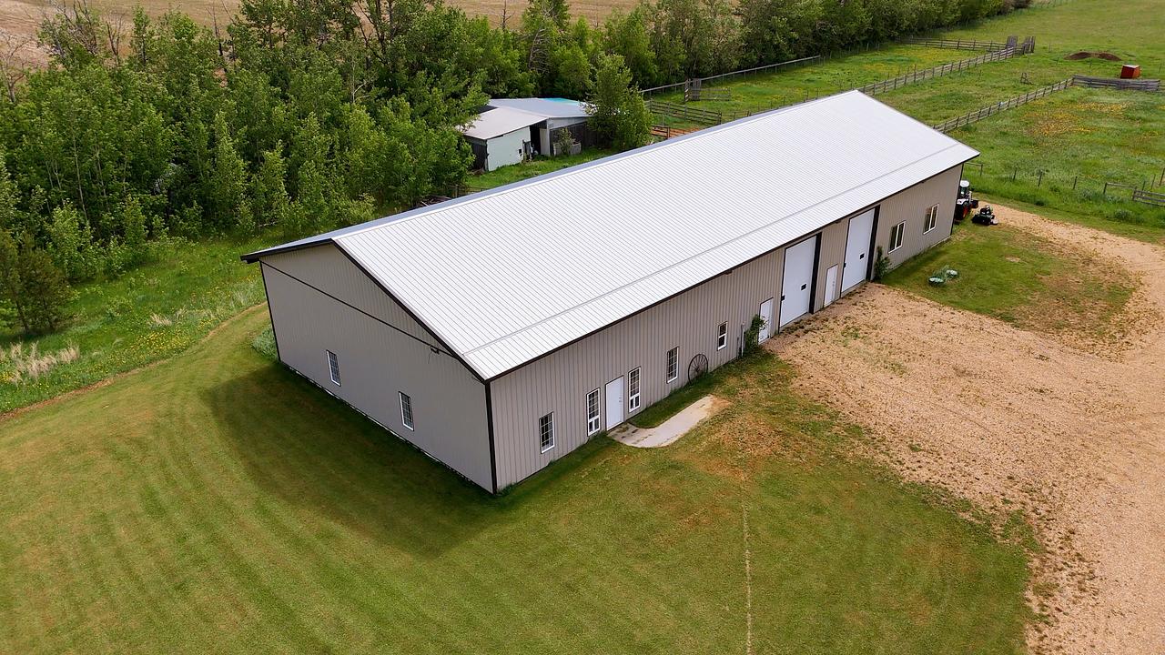 26517 Township Road 584, Pickardville, AB