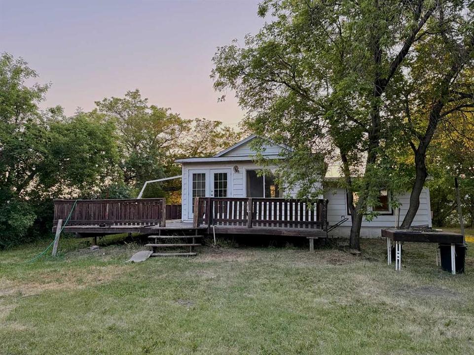 4621 46 Street, Lacombe, AB