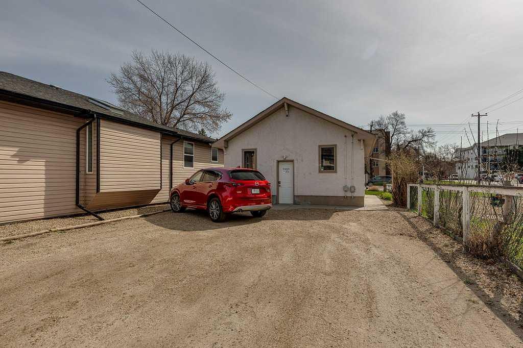 4606 48 Avenue, Red Deer, AB