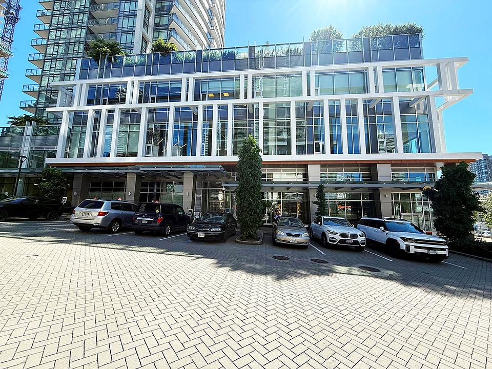 104 - 4402 Skyline Drive, Burnaby, BC