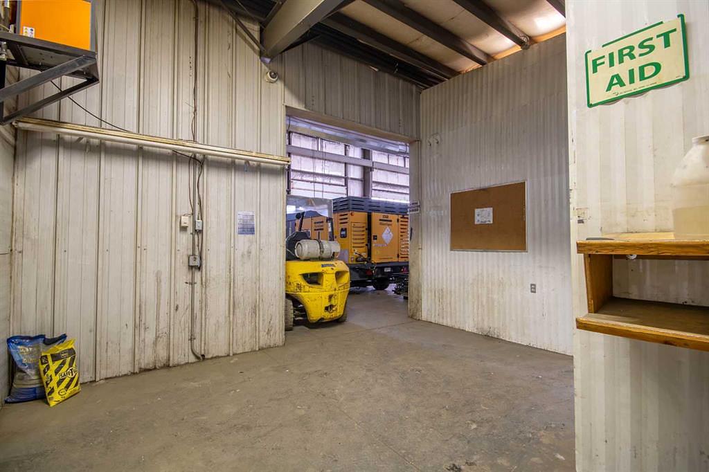 5423 Township Road 325b, Sundre, AB