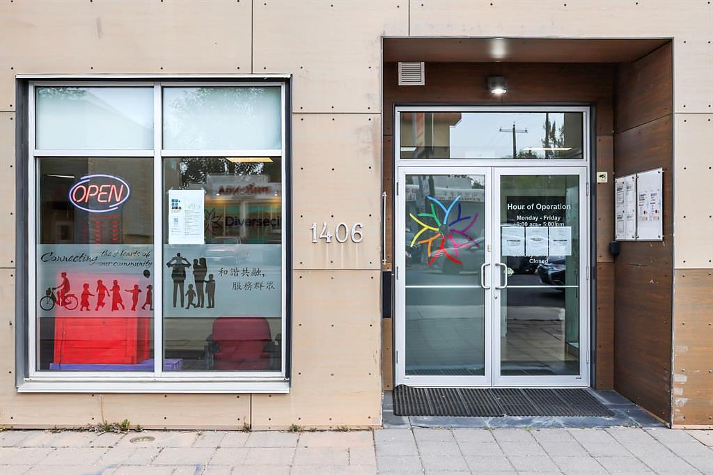 1406 Centre Street North, Calgary, AB