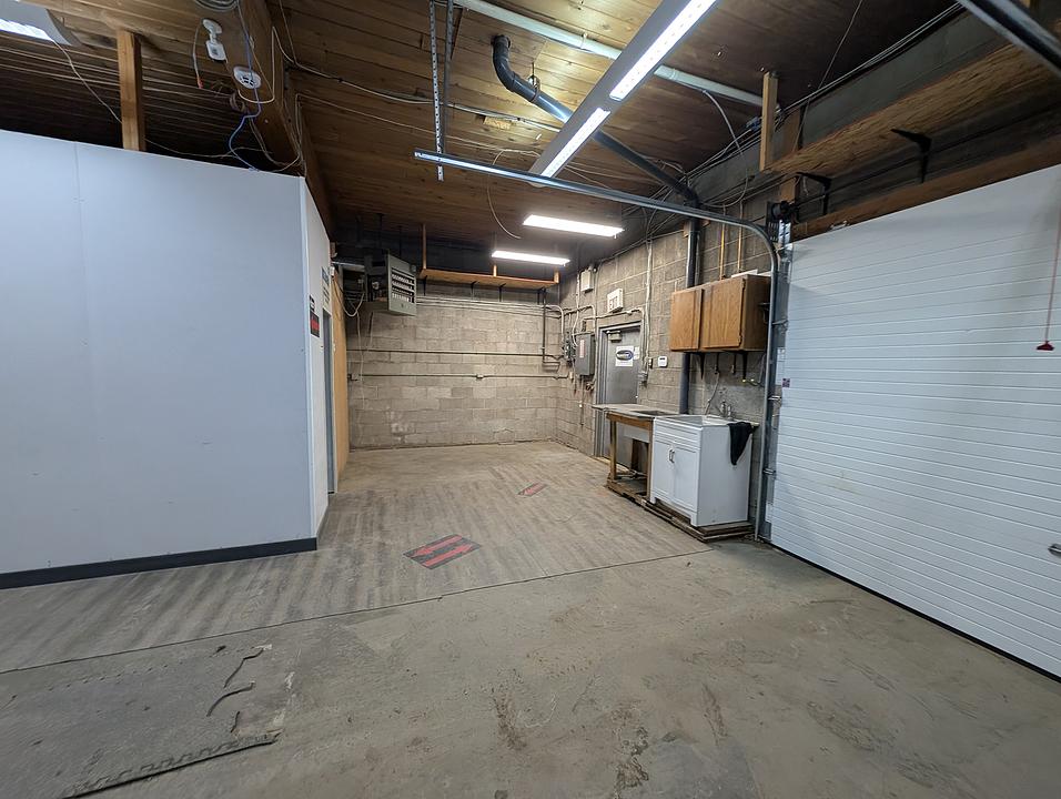 15206 Stony Plain Road, Edmonton, AB