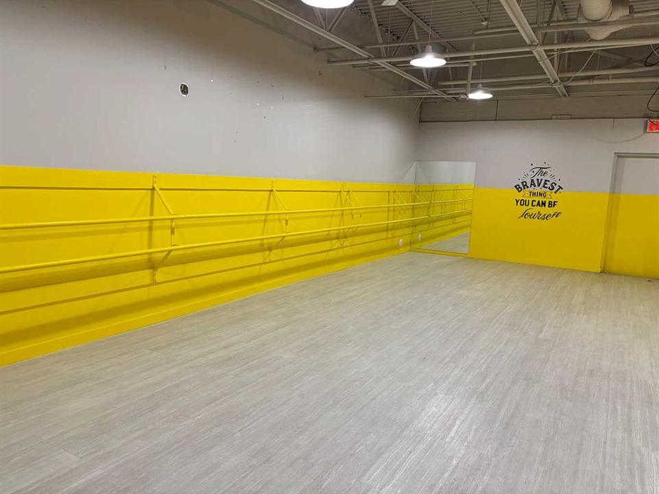 11253 30 Street Southwest, Calgary, AB