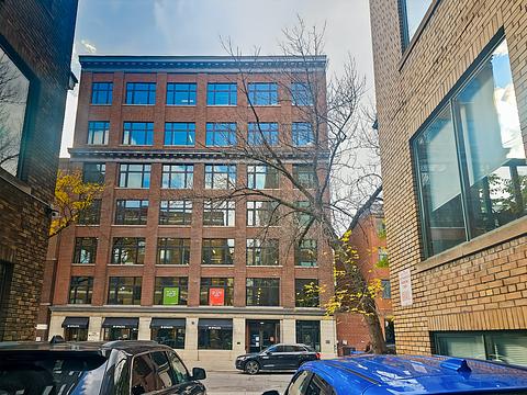 180 John Street, Toronto, ON