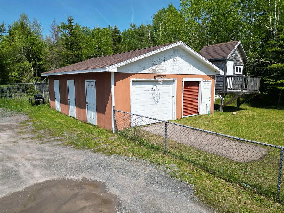 5982 Stellarton Trafalgar Road, Stellarton, NS