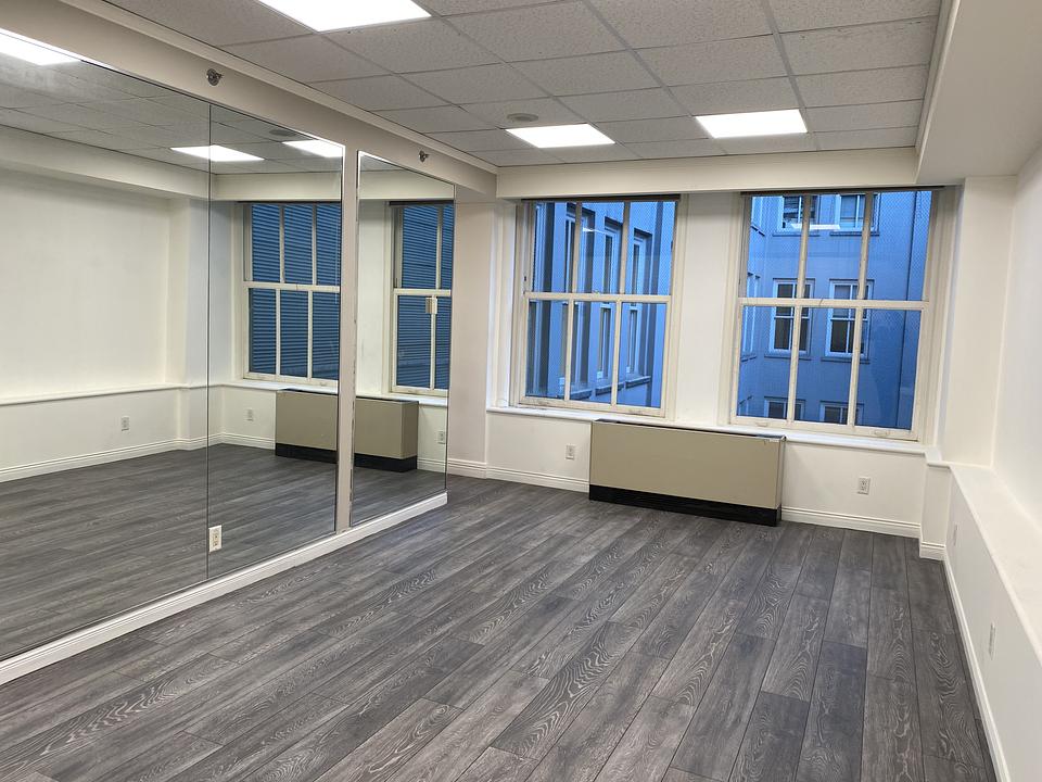 310 - 736 Granville St, Vancouver, BC