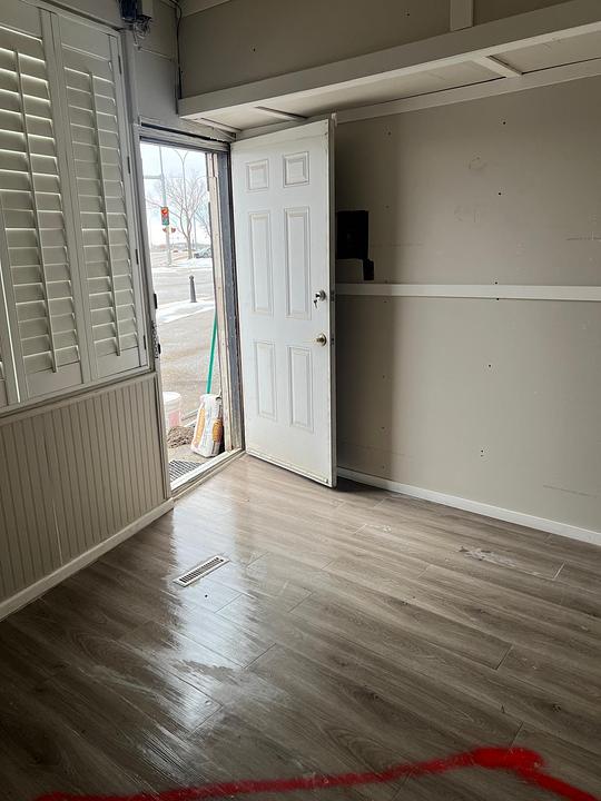 5004 Alberta 2 Alternate, Lacombe, AB
