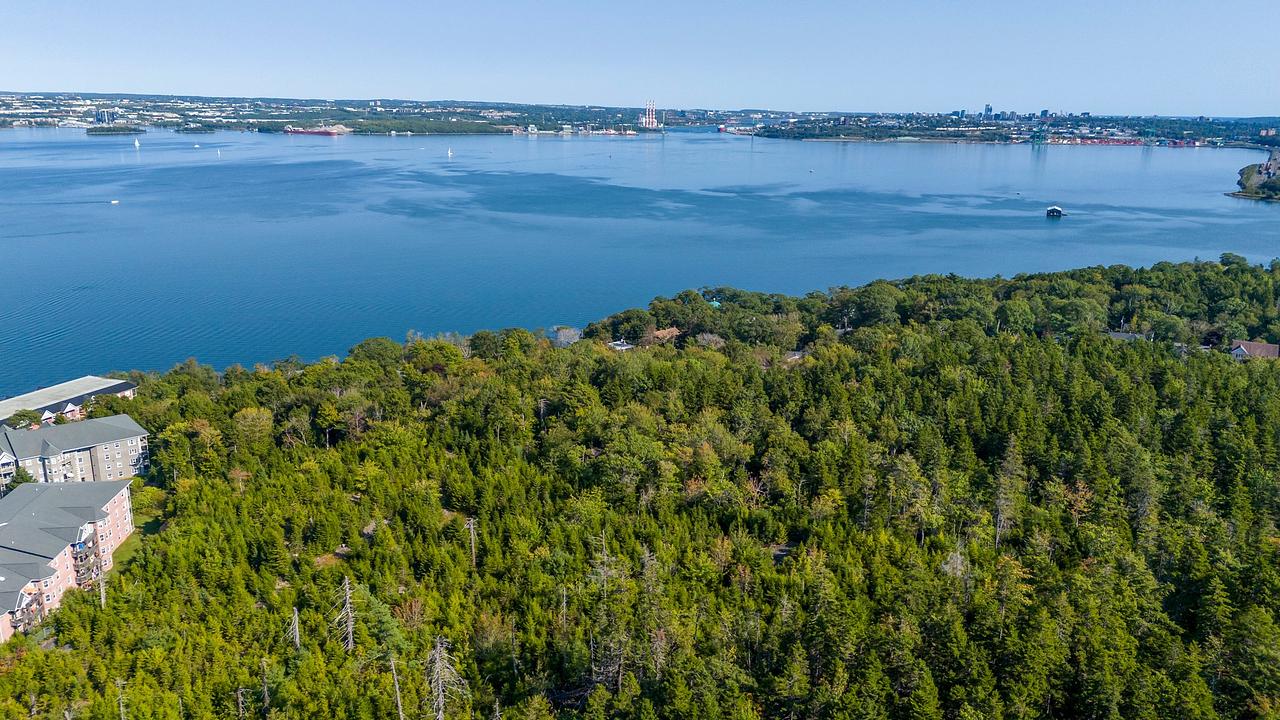 544 Bedford Highway, Halifax, NS