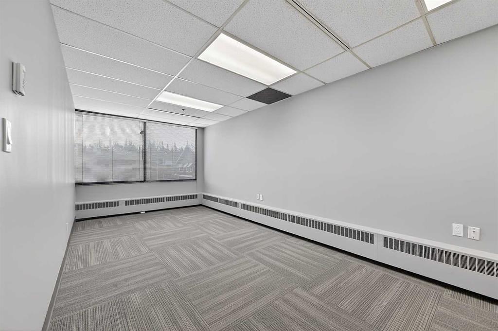 201 - 1109 17 Avenue Southwest, Calgary, AB