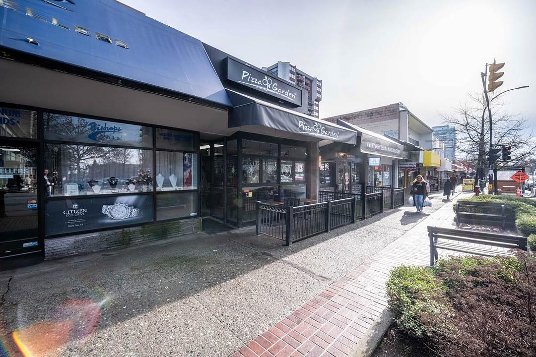 1598 Lonsdale Avenue, North Vancouver, BC