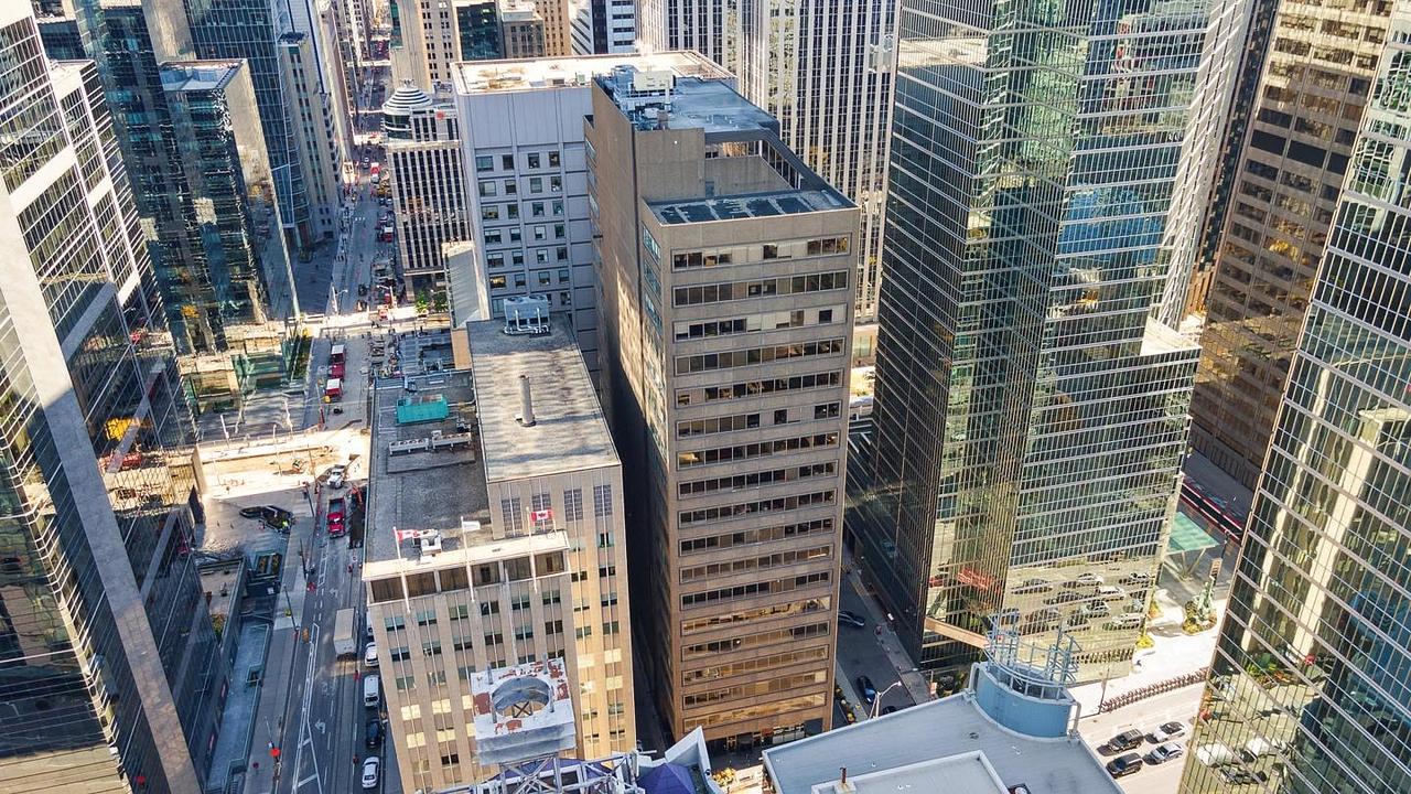 700 - 155 University Avenue, Toronto, ON
