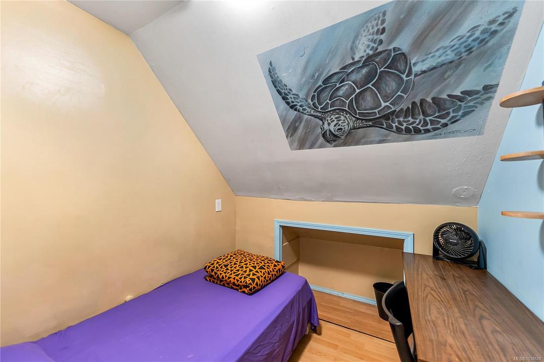 1608 Quadra Street, Victoria, BC