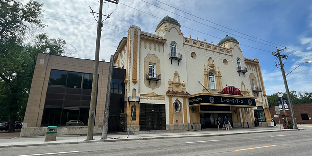 390 Academy Road, Winnipeg, MB