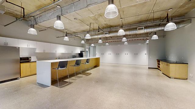 901 King Street West, Toronto, ON