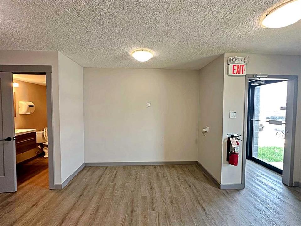 8121 Fraser Avenue, Fort McMurray, AB