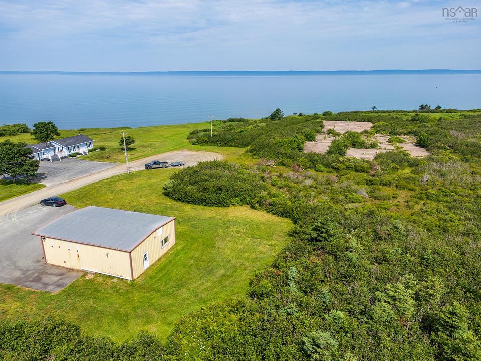 40 Schoolhouse Road, Grosses Coques, NS