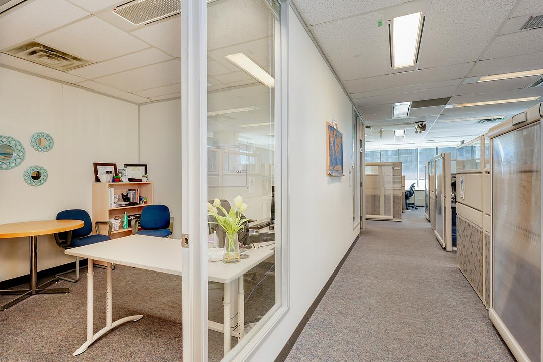 100 - 810 Blanshard Street, Victoria, BC