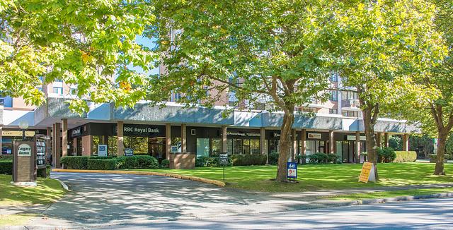 7283 Cambie St, Vancouver, BC