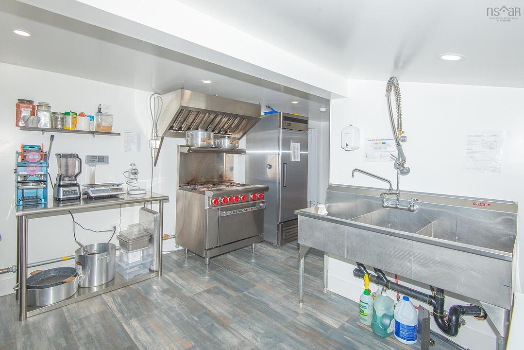 191 Main Street, Yarmouth, NS