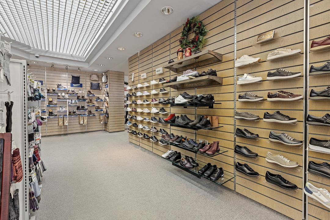 146 Rideau Street, Ottawa, ON