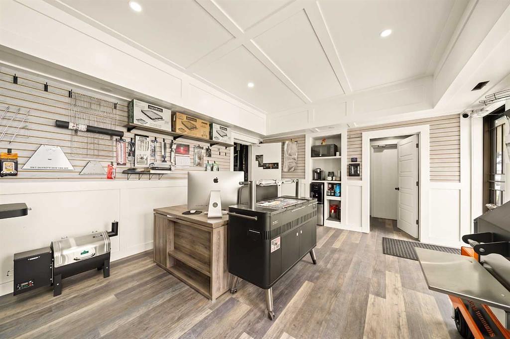 1020 Laut Avenue, Crossfield, AB