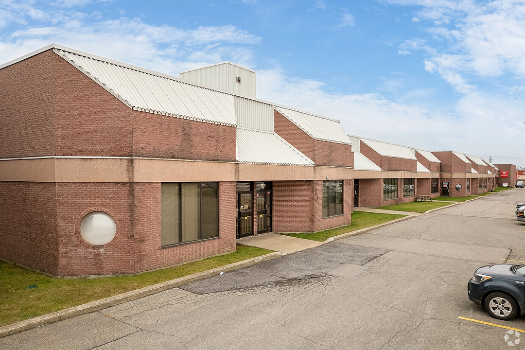 1829 - 1825-1865 32nd Avenue, Lachine, QC