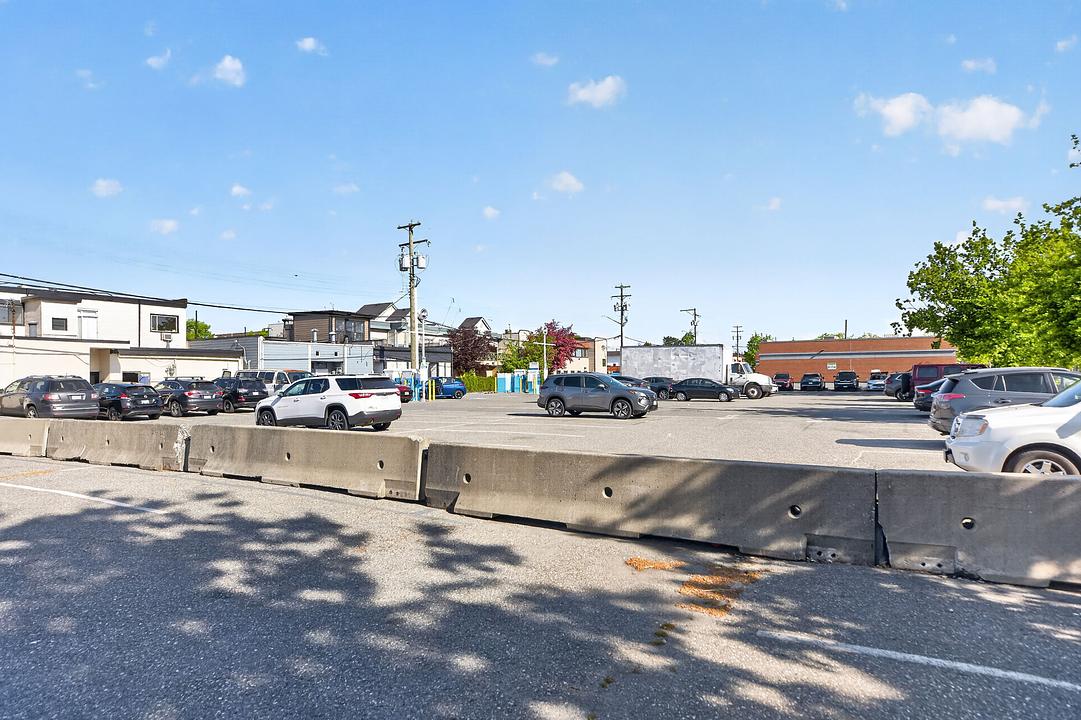5708 176 Street, Surrey, BC