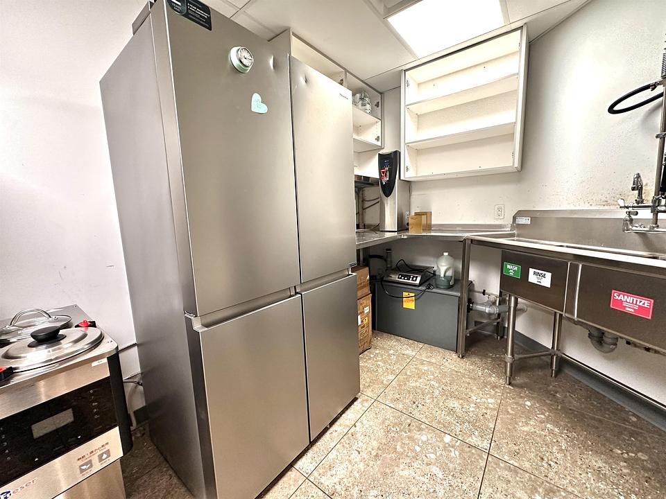 115 - 6533 Buswell Street, Richmond, BC