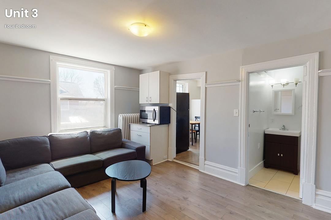 46 Carlyle Avenue, Ottawa, ON