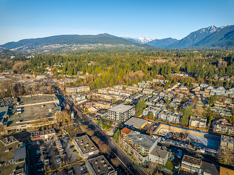 880 15th Street West, North Vancouver, BC