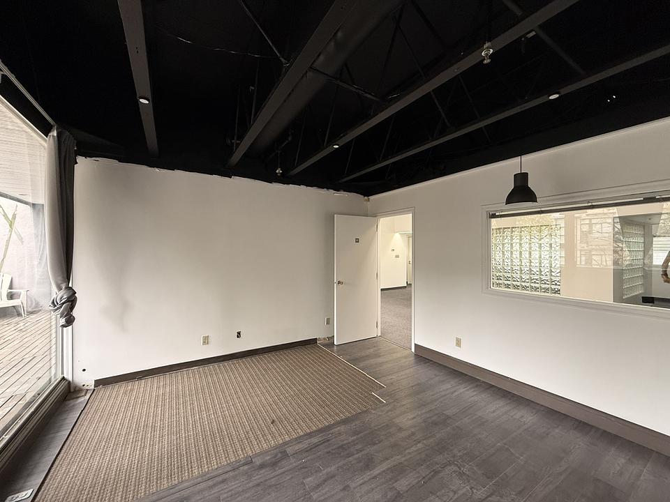 2 - 3683 West 4th Avenue, Vancouver, BC
