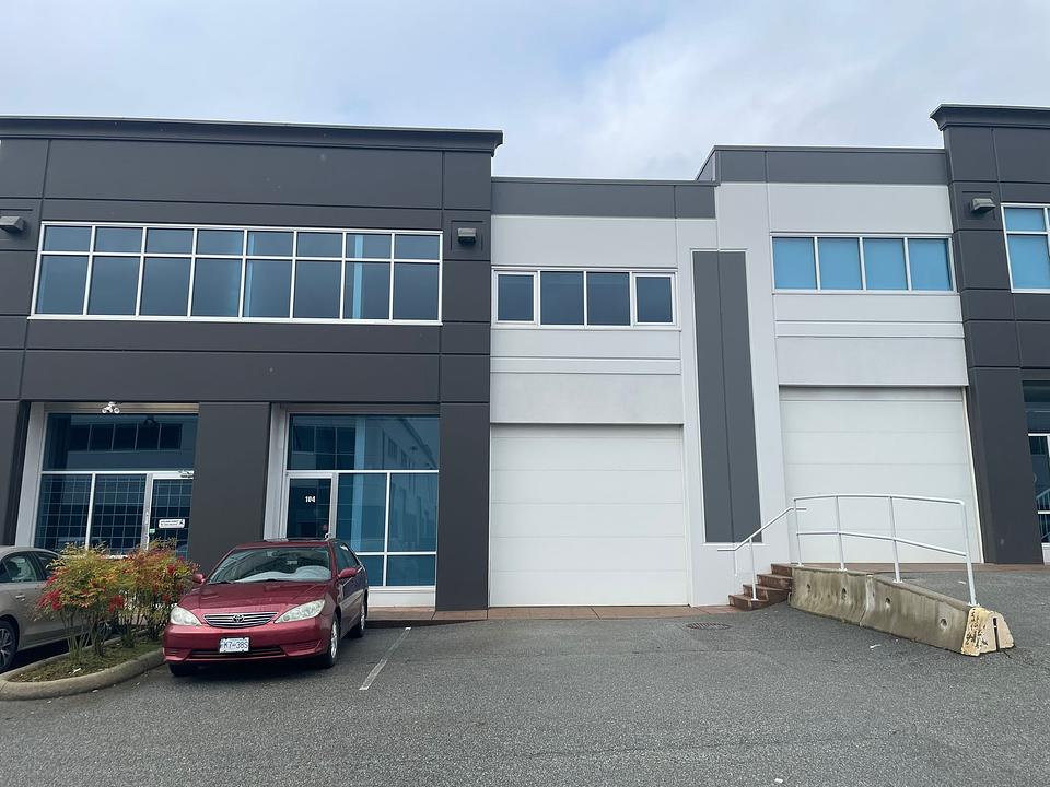104 - 18669 52 Avenue, Surrey, BC