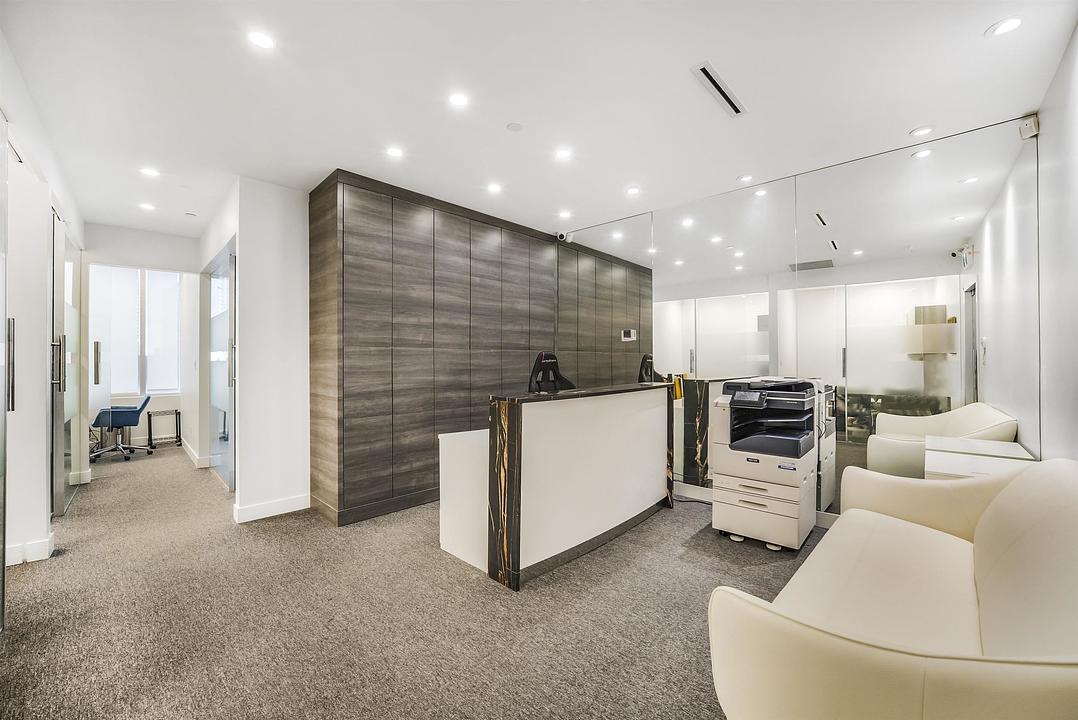 606 - 4538 Kingsway, Burnaby, BC