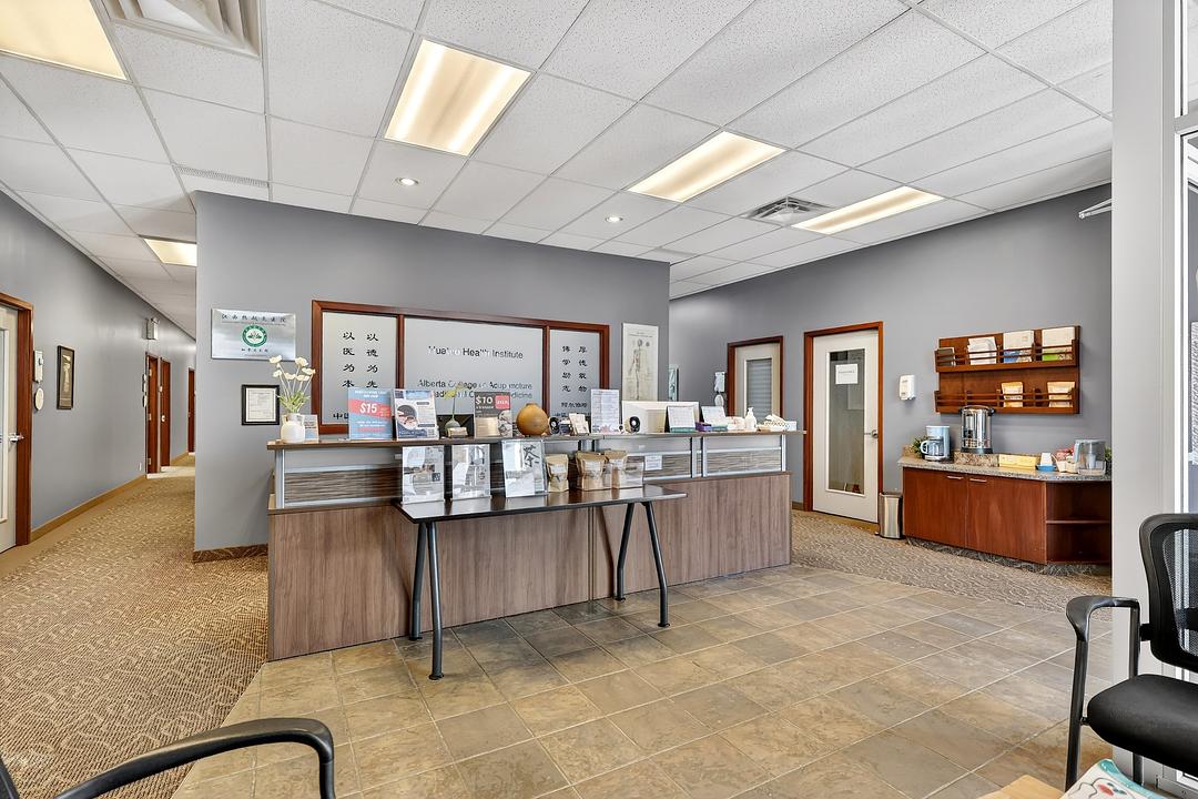 1910 20 Avenue Northwest, Calgary, AB