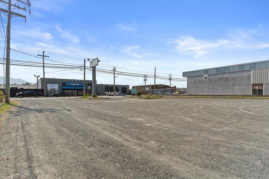 44755 Yale Road, Chilliwack, BC