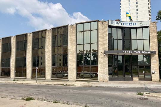 52 Donald Street, Winnipeg, MB