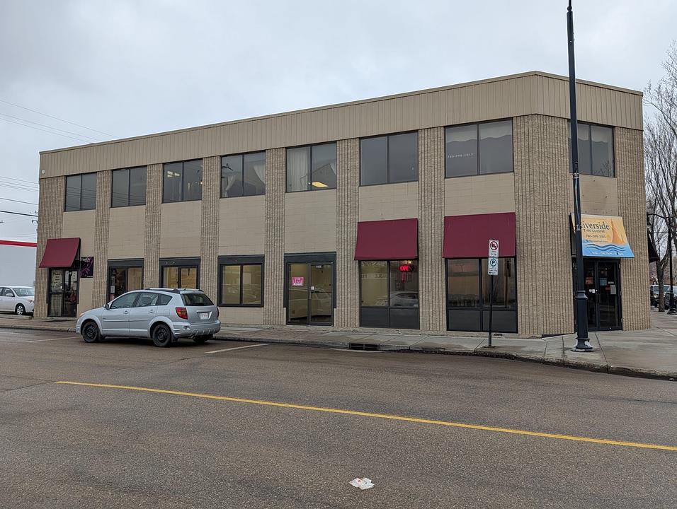 10211 100 Avenue, Fort Saskatchewan, AB