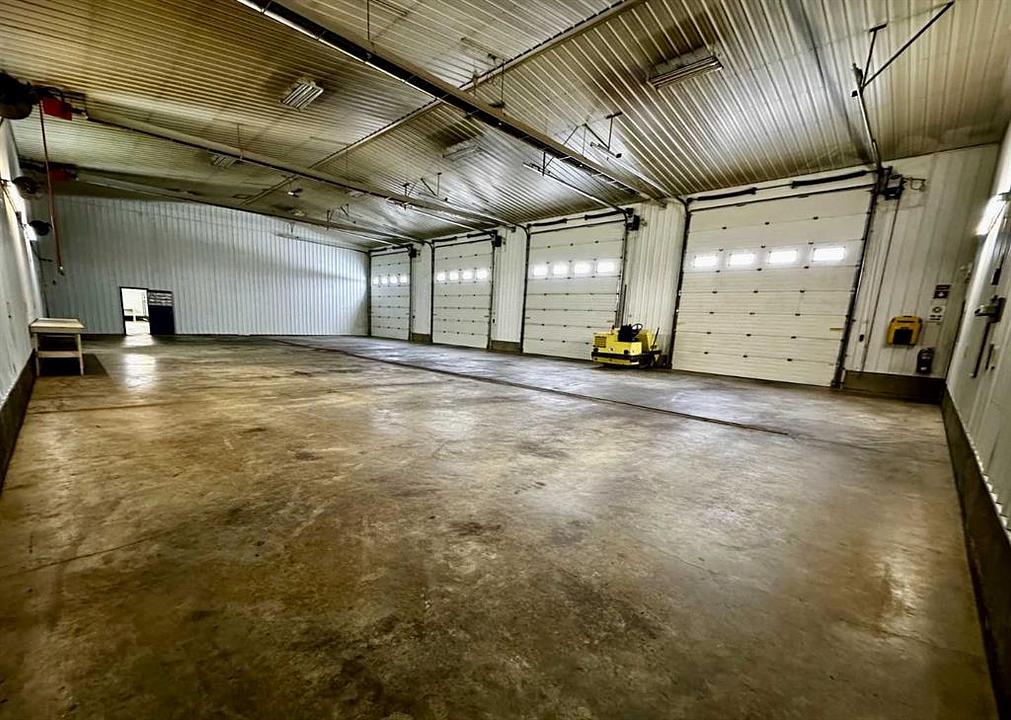295 Wellsite Drive, Red Earth Creek, AB