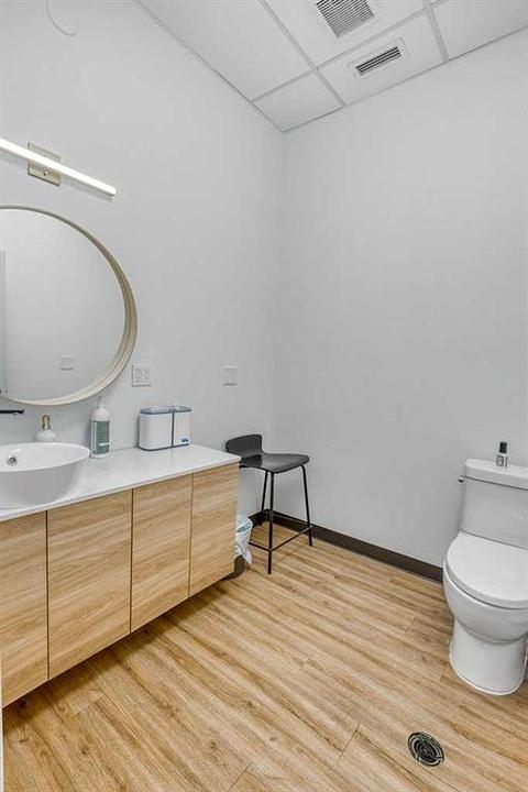 115b 4 Avenue West, Cochrane, AB
