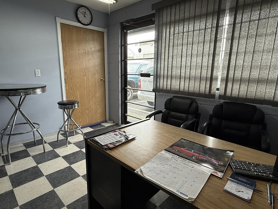 110 - 5327 192 St, Surrey, BC