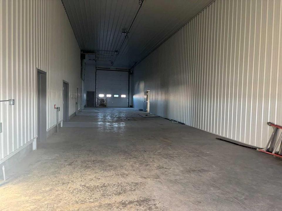 47017 21 Highway, Camrose, AB