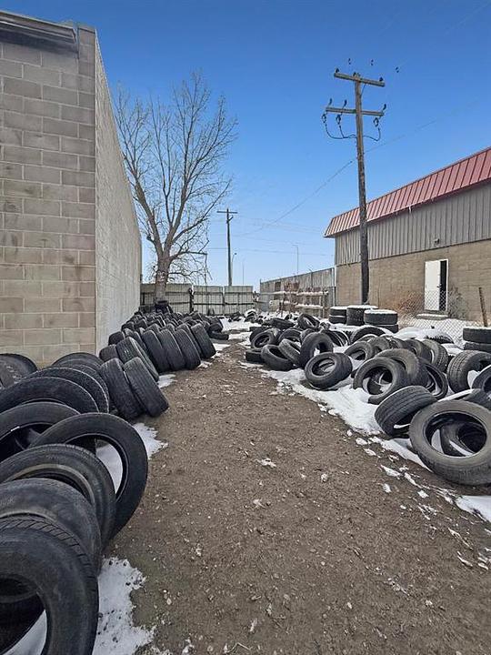 Unit 2 - 1641 Highway Avenue Southeast, Redcliff, AB