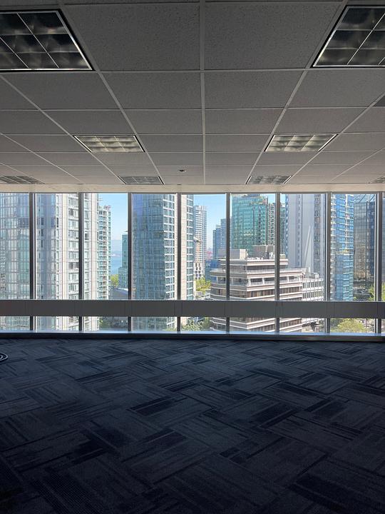 1070 - 1500 West Georgia Street, Vancouver, BC