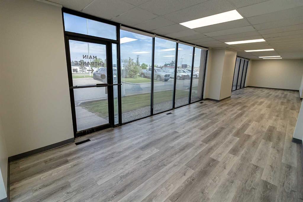 Units 11-12 - 4041 74 Avenue Southeast, Calgary, AB