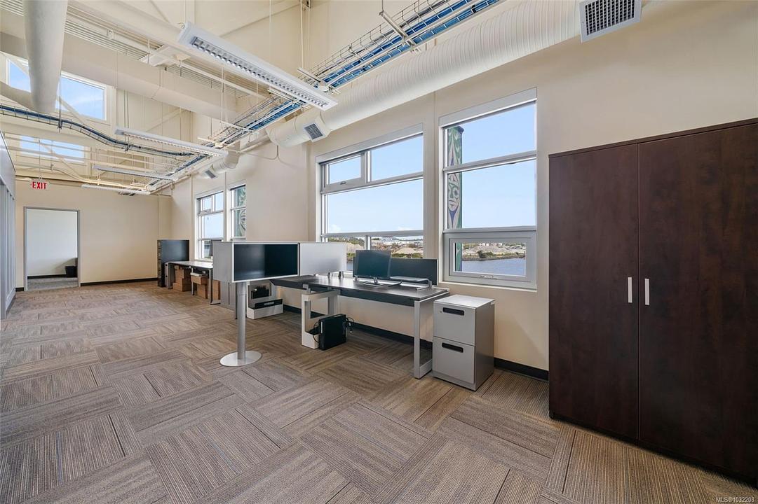 300-305 - 388 Harbour Road, Victoria, BC