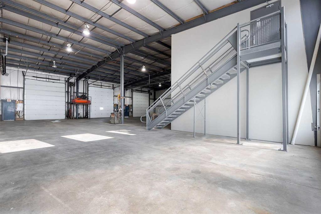F6 - 380 Mackenzie Boulevard, Fort McMurray, AB