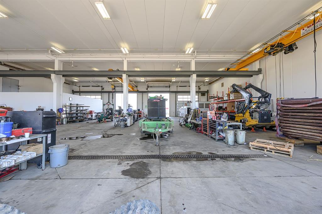 10211 97 Avenue, Clairmont, AB