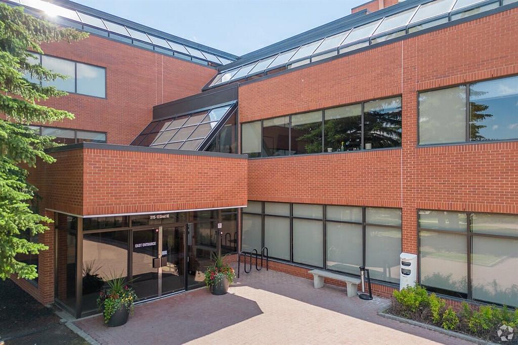 3115 12 Street Northeast, Calgary, AB